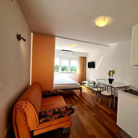 Apartments Veronika Makarska Exterior foto