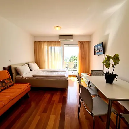Apartments Veronika Makarska Exterior foto