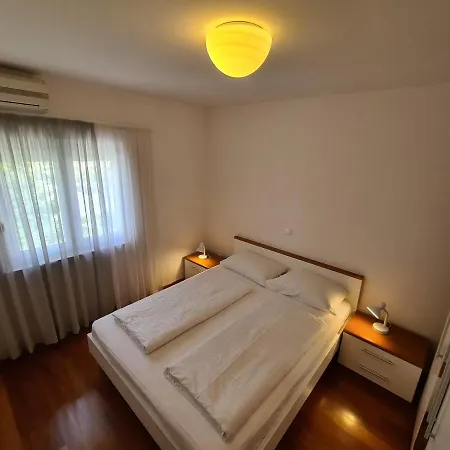 Apartments Veronika Makarska Exterior foto