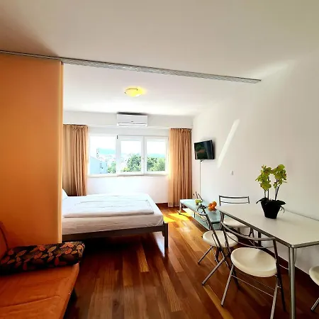 Apartments Veronika Makarska Exterior foto