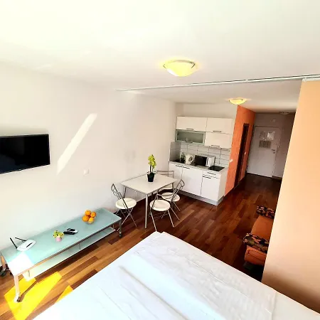 Apartments Veronika Makarska Exterior foto